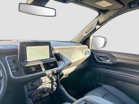 Used 2022 Chevrolet Tahoe RST w/ Luxury Package image 25