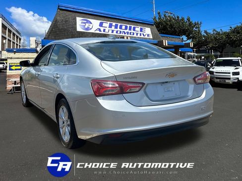 Used 2021 Chevrolet Malibu LT FWD image 5