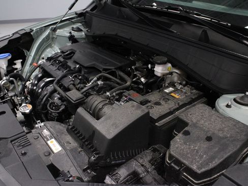 Used 2024 Hyundai Kona SE AWD/4WD image 12