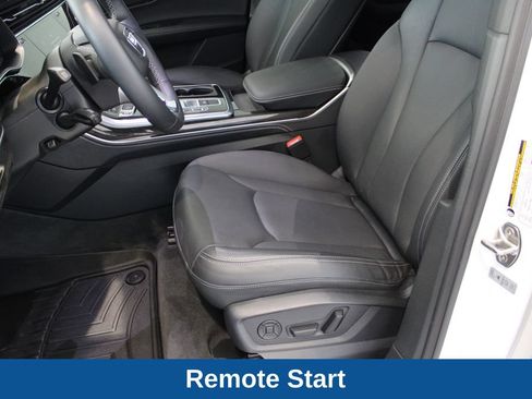 Certified 2025 Audi Q7 2.0T Premium Plus AWD/4WD image 11