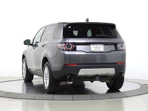 Used 2019 Land Rover Discovery Sport HSE AWD/4WD image 5
