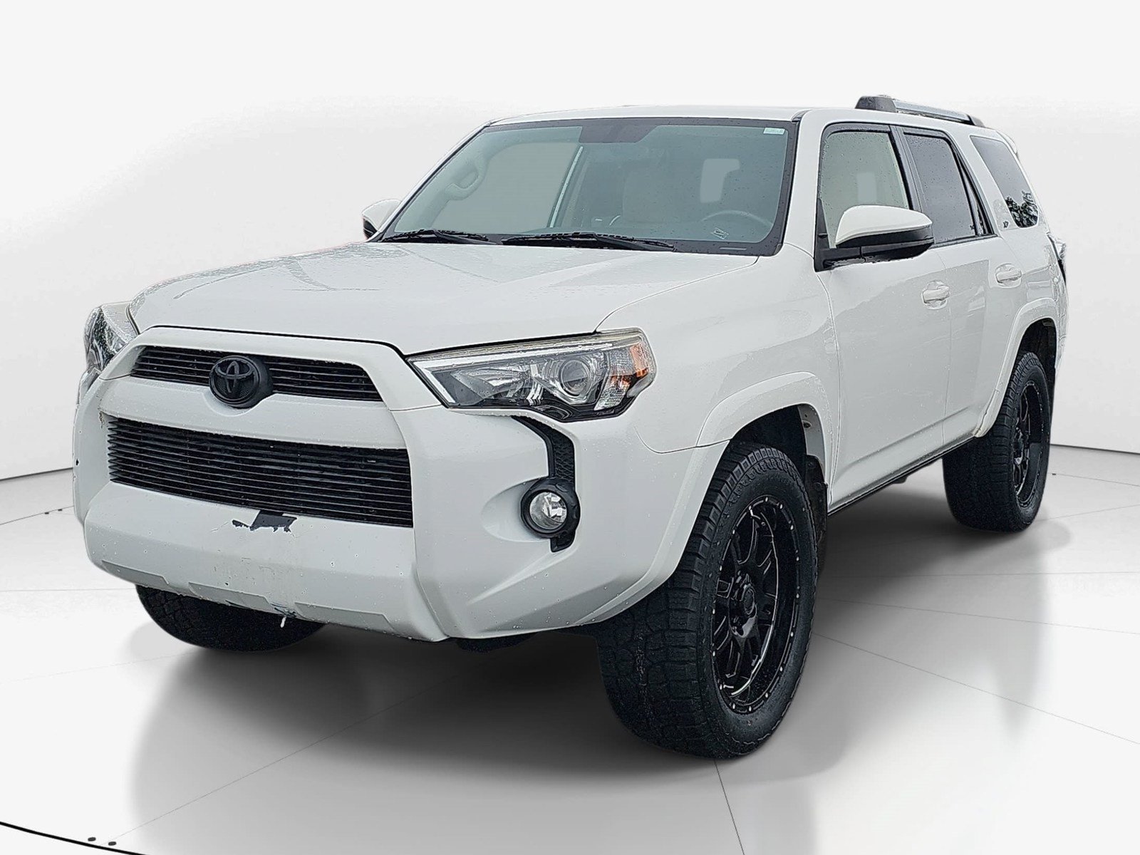 Used 2019 Toyota 4Runner SR5 AWD/4WD image 8