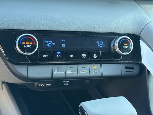 New 2026 Hyundai Elantra Sport FWD image 19