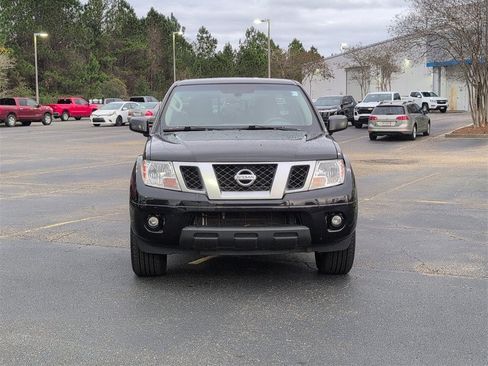 Used 2020 Nissan Frontier SV image 10