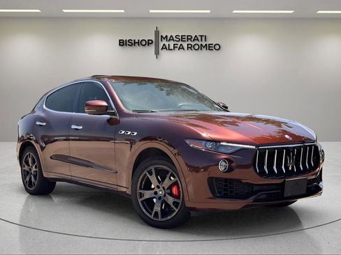 Used 2021 Maserati Levante AWD/4WD image 1