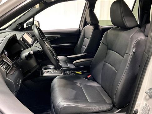 Used 2023 Honda Passport EX-L image 25