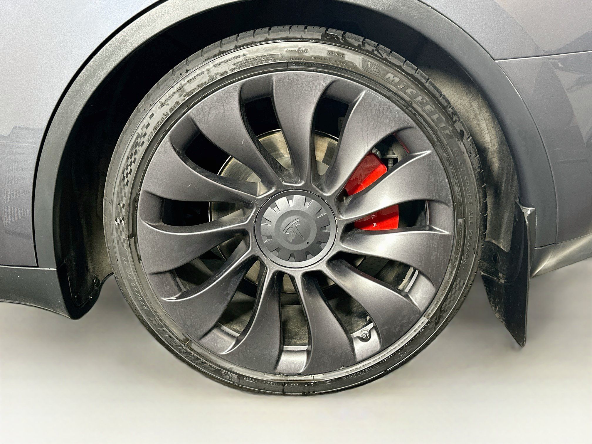 Used 2023 Tesla Model Y Performance AWD/4WD image 11
