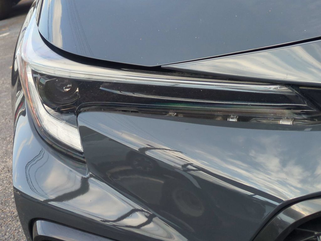 Used 2023 Toyota Corolla SE FWD image 11