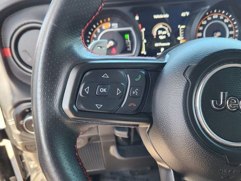 Used 2024 Jeep Wrangler Unlimited Rubicon 392 image 15