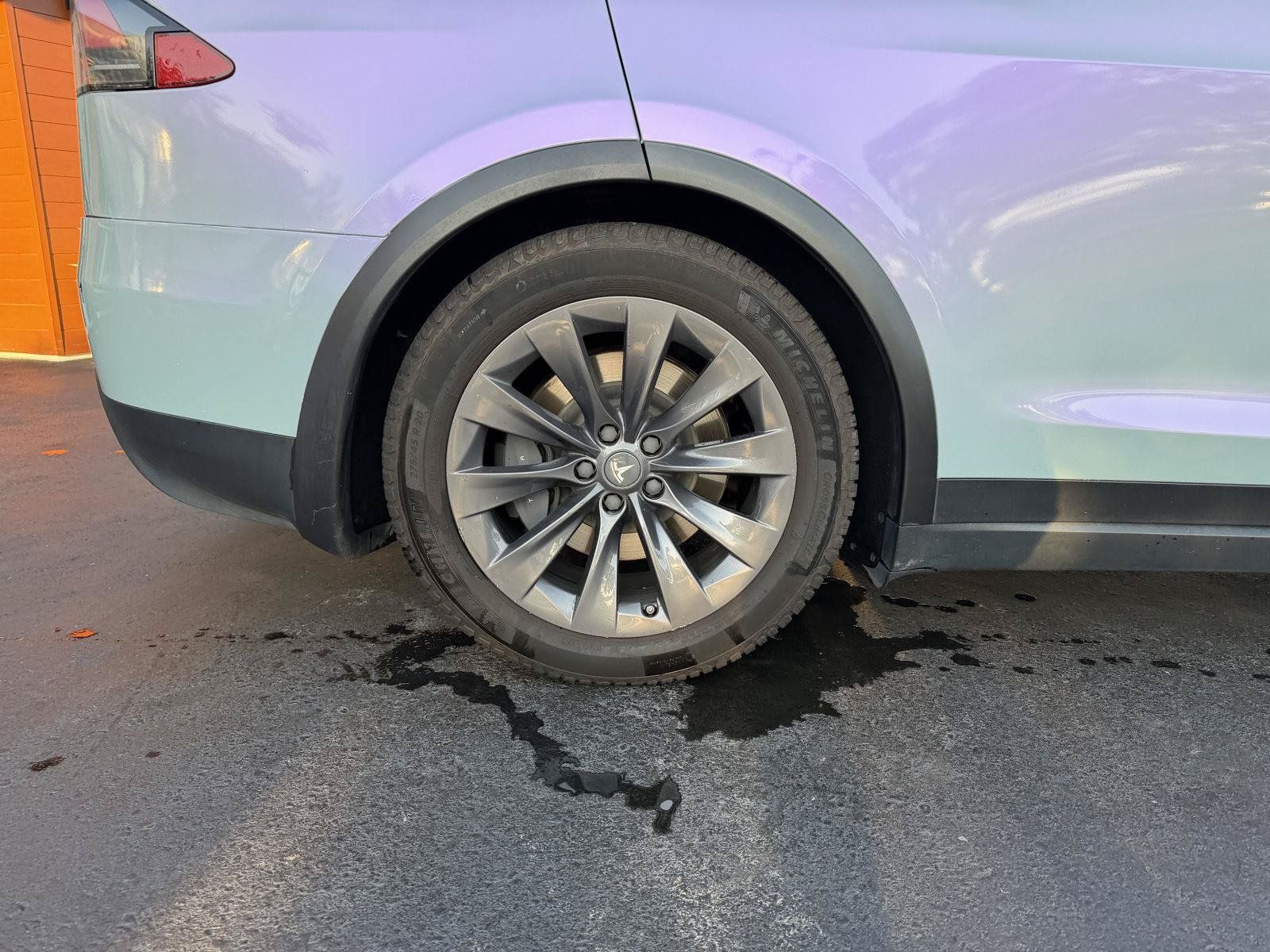 Used 2018 Tesla Model X 75D AWD/4WD image 10