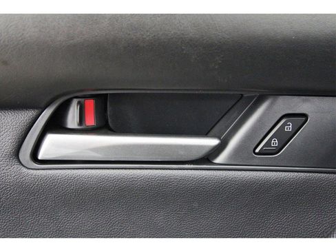 Certified 2025 MAZDA CX-50 AWD 2.5 Hybrid w/ Premium Pkg image 19