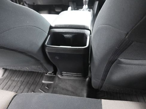 Used 2021 Toyota Tacoma TRD Sport image 25