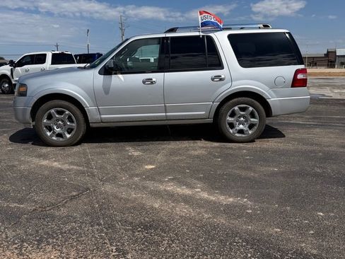 Used 2013 Ford Expedition Limited RWD image 6