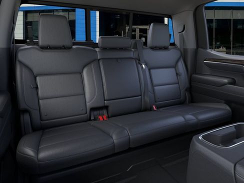 New 2026 GMC Sierra 1500 SLT w/ SLT Premium Plus Package AWD/4WD image 17