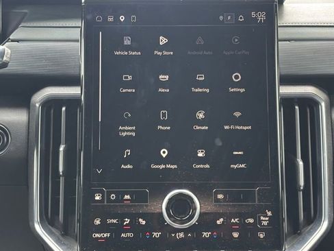 Used 2024 GMC Acadia AT4 w/ Luxury Package AWD/4WD image 8