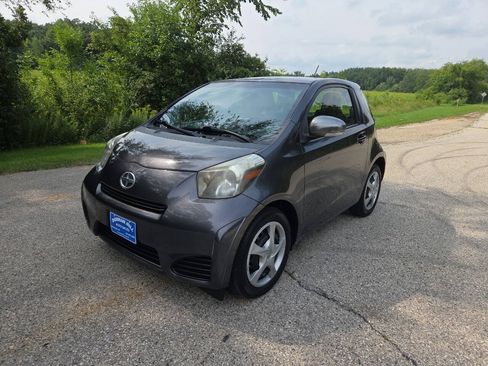 Used 2012 Scion iQ w/ Rear Speaker Pkg FWD image 2
