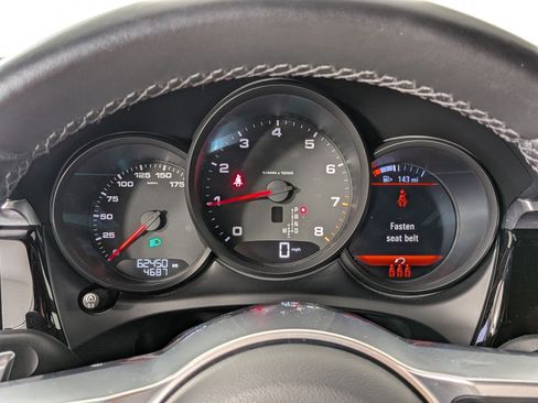 Certified 2021 Porsche Macan AWD/4WD image 14