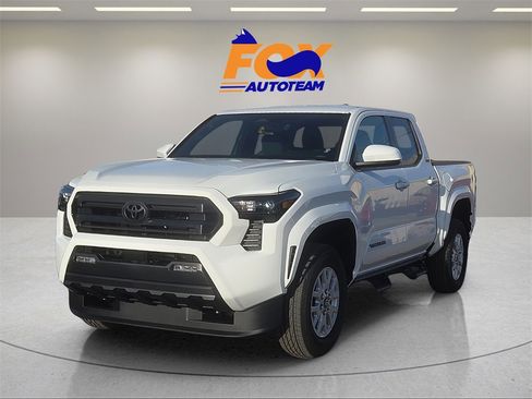 New 2026 Toyota Tacoma SR5 image 1