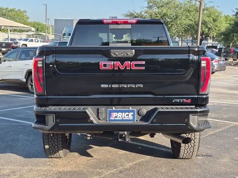 Used 2026 GMC Sierra 2500 AT4 w/ AT4 Premium Plus Package AWD/4WD image 6