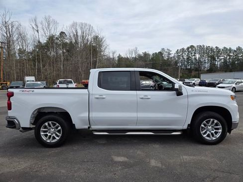 Used 2023 Chevrolet Silverado 1500 LT image 8
