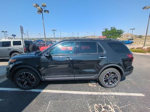 Used 2014 Ford Explorer Sport w/ Equipment Group 401A AWD/4WD image 2