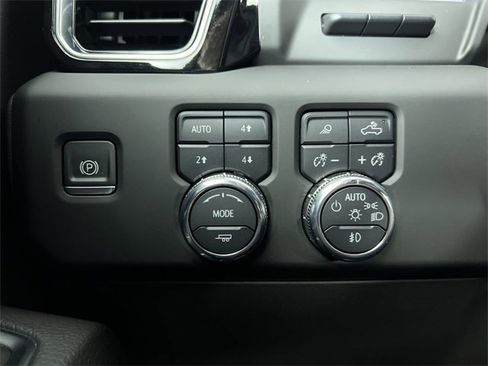 Certified 2023 GMC Sierra 1500 Denali w/ Denali Reserve Package image 18