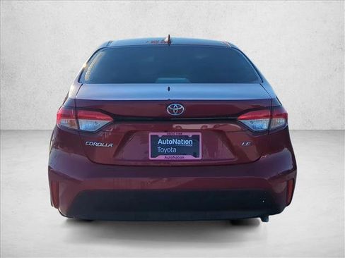 Used 2025 Toyota Corolla LE image 6