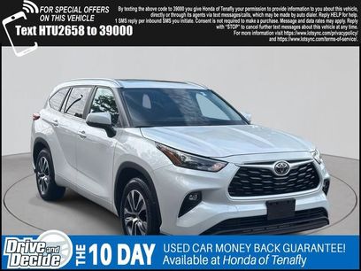 Used 2023 Toyota Highlander XLE
