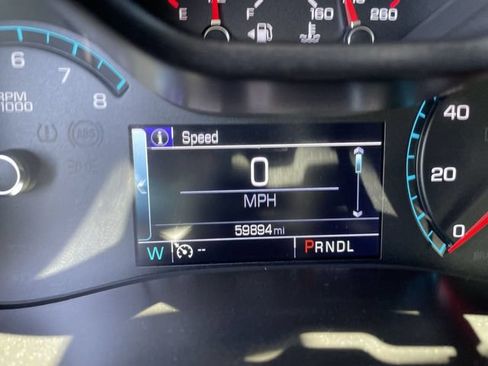 Used 2017 Chevrolet Colorado Z71 AWD/4WD image 12