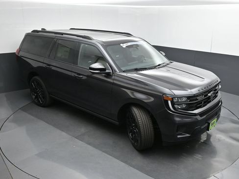 New 2026 Ford Expedition Max Platinum w/ Stealth Performance Package AWD/4WD image 40