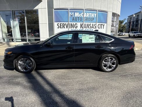 New 2025 Honda Accord EX-L image 2