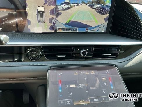 New 2026 INFINITI QX80 Pure image 12