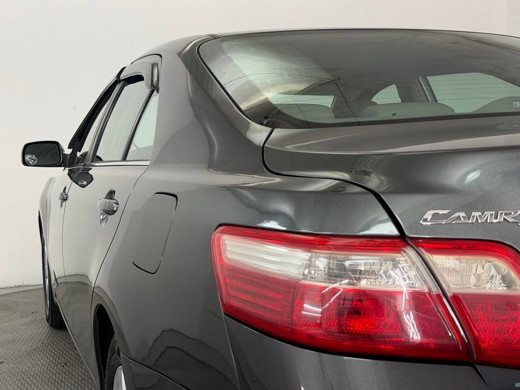 Used 2009 Toyota Camry SE FWD image 60