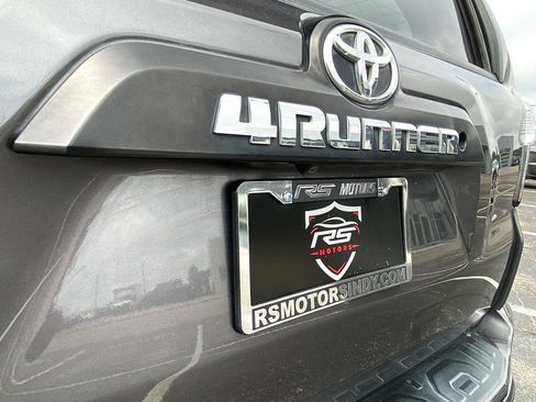 Used 2016 Toyota 4Runner TRD Pro AWD/4WD image 51