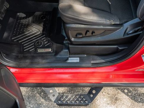 Used 2018 Chevrolet Silverado 1500 LT w/ All Star Edition AWD/4WD image 18