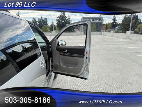 Used 2007 Chevrolet Uplander LT w/ Safe And Secure Package FWD image 40