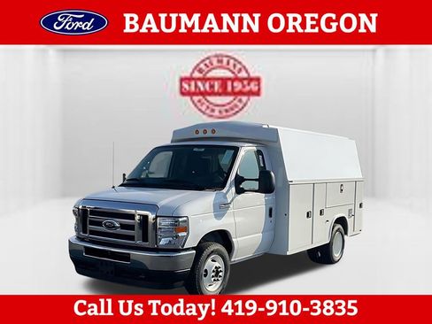 New 2025 Ford E-350 and Econoline 350 Super Duty w/ Power Equipment Group RWD image 10