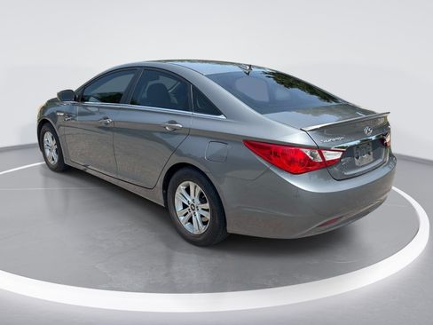 Used 2013 Hyundai Sonata GLS w/ Popular Equipment Pkg FWD image 6