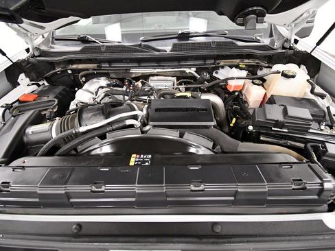 Used 2023 Chevrolet Silverado 3500 LT w/ Convenience Package AWD/4WD image 12