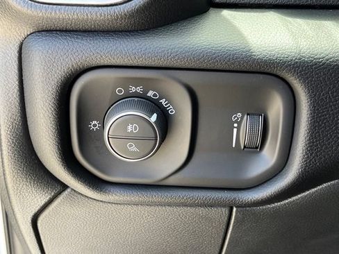 Used 2026 RAM 2500 Big Horn AWD/4WD image 13