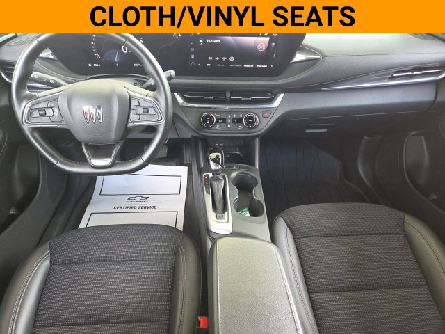 Used 2024 Buick Envista Preferred w/ Convenience I Package FWD image 2