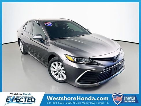 Used 2023 Toyota Camry LE image 1