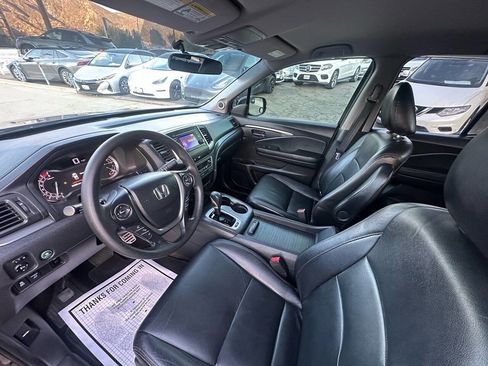 Used 2018 Honda Ridgeline Sport image 10