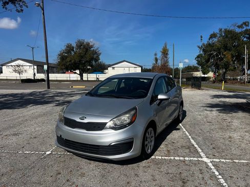 Used 2016 Kia Rio LX image 1