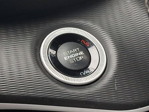 Used 2023 Jeep Grand Cherokee Laredo w/ Luxury Tech Group I image 24