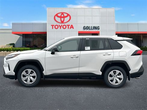 New 2025 Toyota RAV4 LE image 5