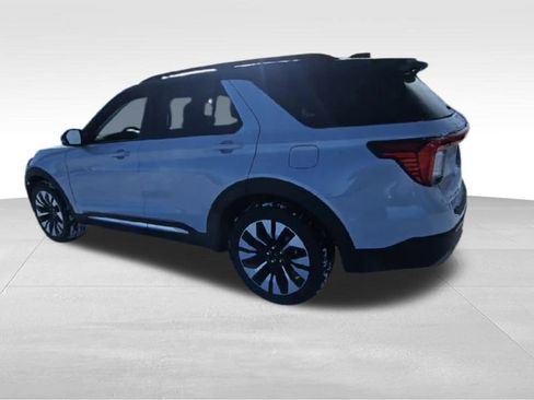 Used 2026 Ford Explorer Platinum w/ LUX Leather Package image 6