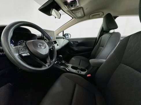 Used 2024 Toyota Corolla LE FWD image 19