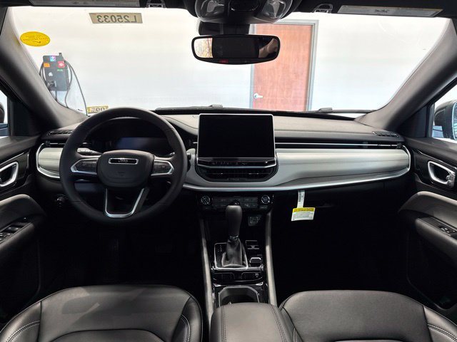 New 2026 Jeep Compass Limited AWD/4WD image 43