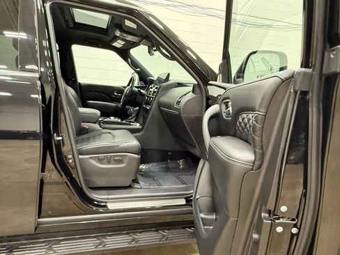 Used 2022 INFINITI QX80 Sensory w/ Cargo Package image 42